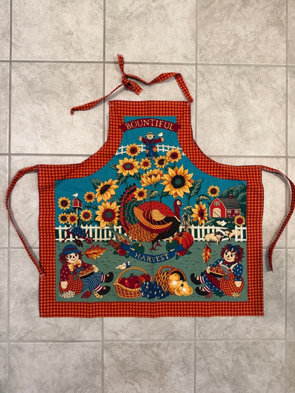 Vintage Bountiful Harvest Raggedy Ann & Andy Thanksgiving Apron (Needs Repair)